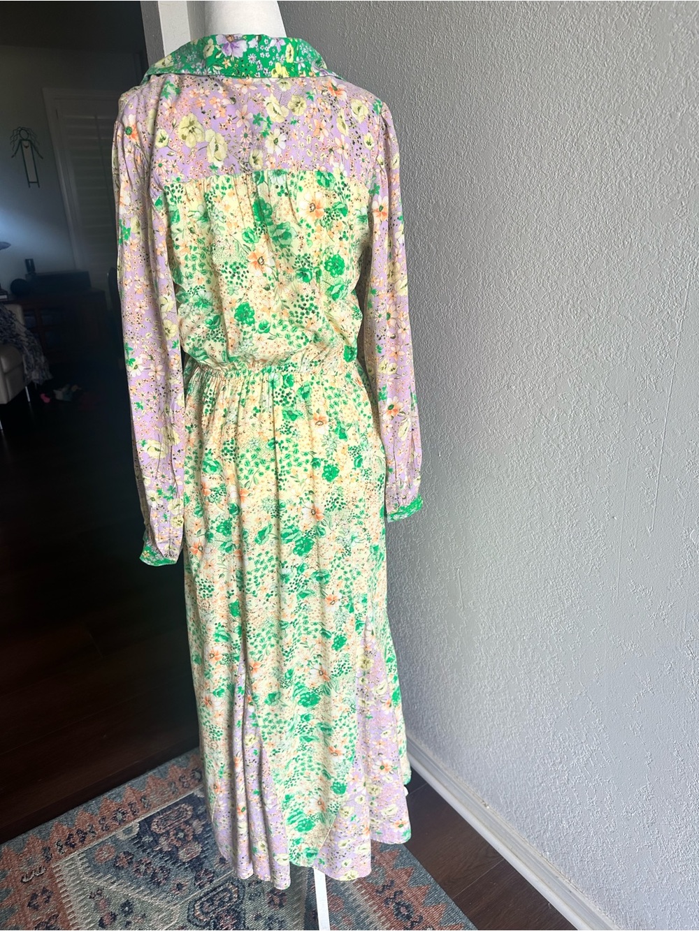 LOFT Green and Lavender Floral Maxi Dress - Picture 4 of 6